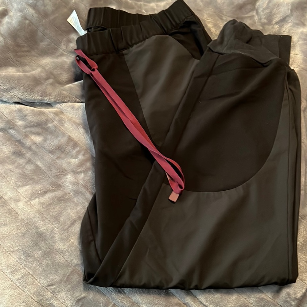 Mickey joggers scrub pants